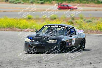 media/May-04-2024-Team Topak Racing (Sat) [[1dff1aa745]]/Inter Low 1/Session 2/